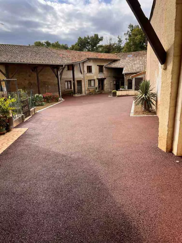 Enrobé coloré, Saint-Georges-de-Reneins, MUTIN TP