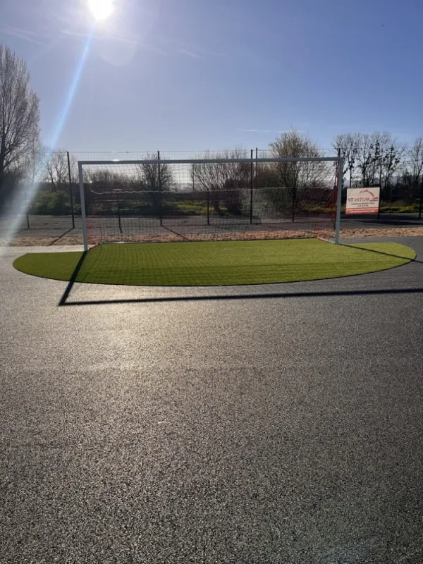 Création de terrains sportifs en enrobé, Saint-Georges-de-Reneins, MUTIN TP