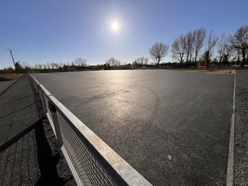 Création de terrains sportifs en enrobé, Saint-Georges-de-Reneins, MUTIN TP