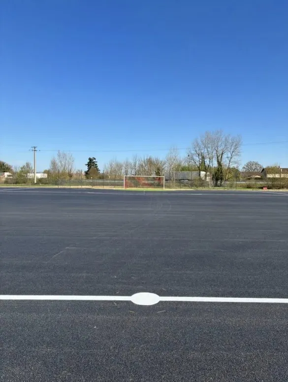 Création de terrains sportifs en enrobé, Saint-Georges-de-Reneins, MUTIN TP