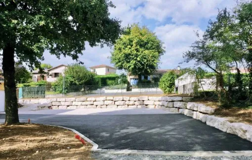 Réfection d'une cour à FRANCHELEINS dans l'Ain (01), Saint-Georges-de-Reneins, MUTIN TP