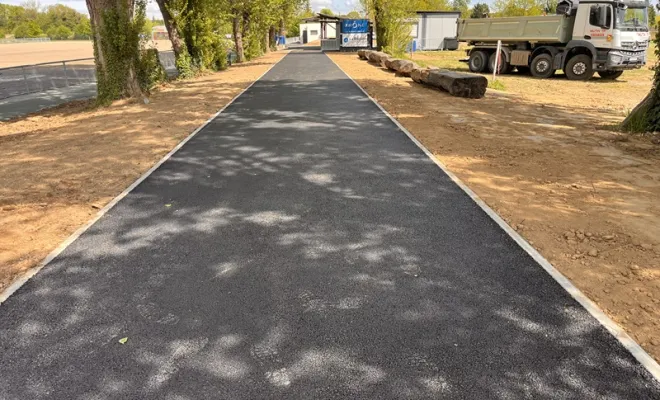 Chemin d'accès, Saint-Georges-de-Reneins, MUTIN TP